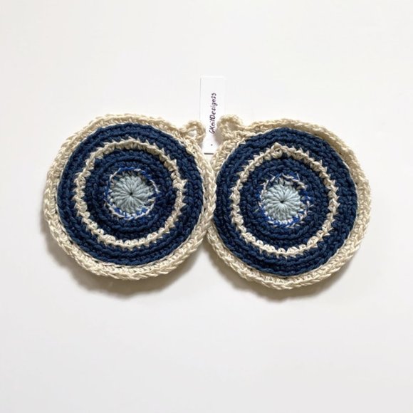 Crochet Pot Holders, Crochet Farmhouse Gift, Thick Pot Holders - Picture 2 of 9